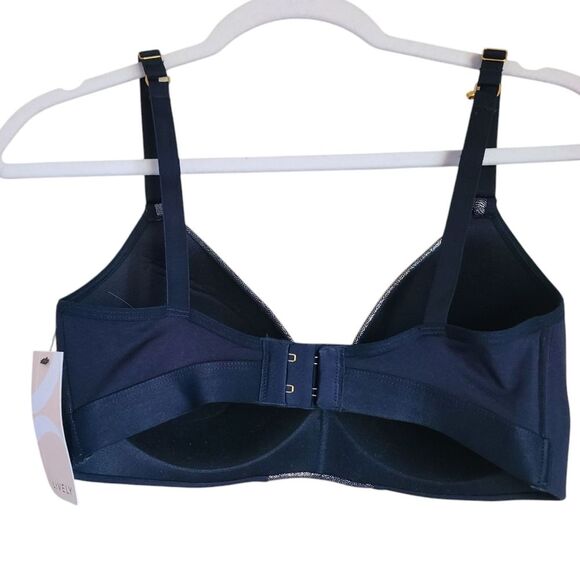NEW lively all day deep v no-wire bra navy and silver 34DD - Picture 2 of 5